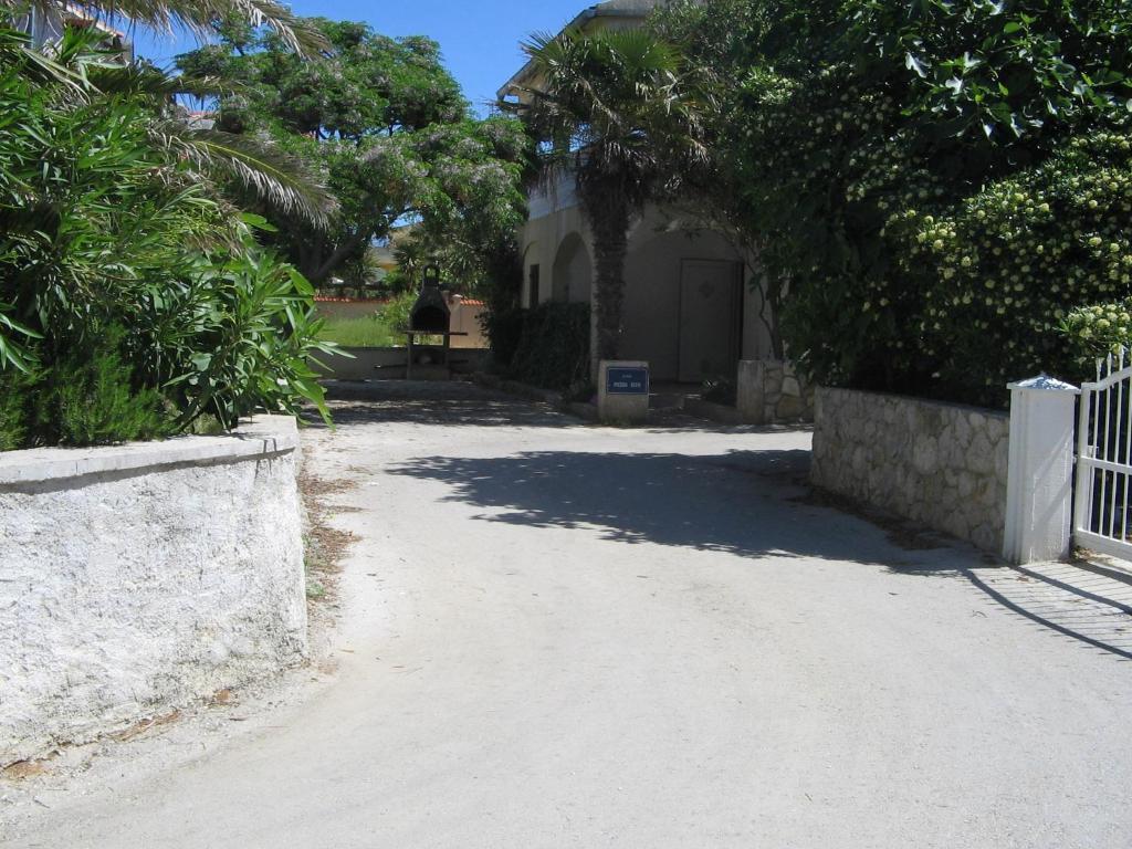 Apartments Palma Vir Exterior photo